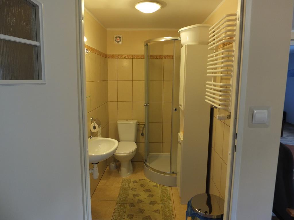 Dwor Klewiny Villa Kültér fotó
