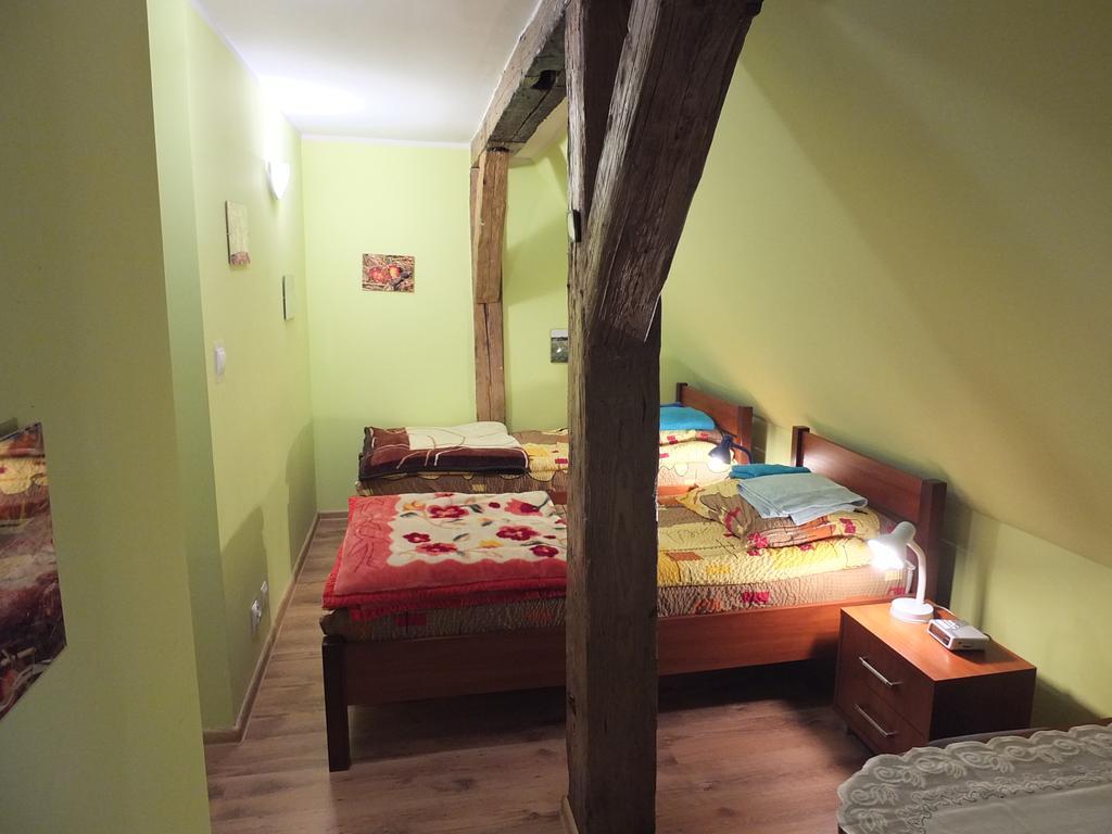 Dwor Klewiny Villa Kültér fotó